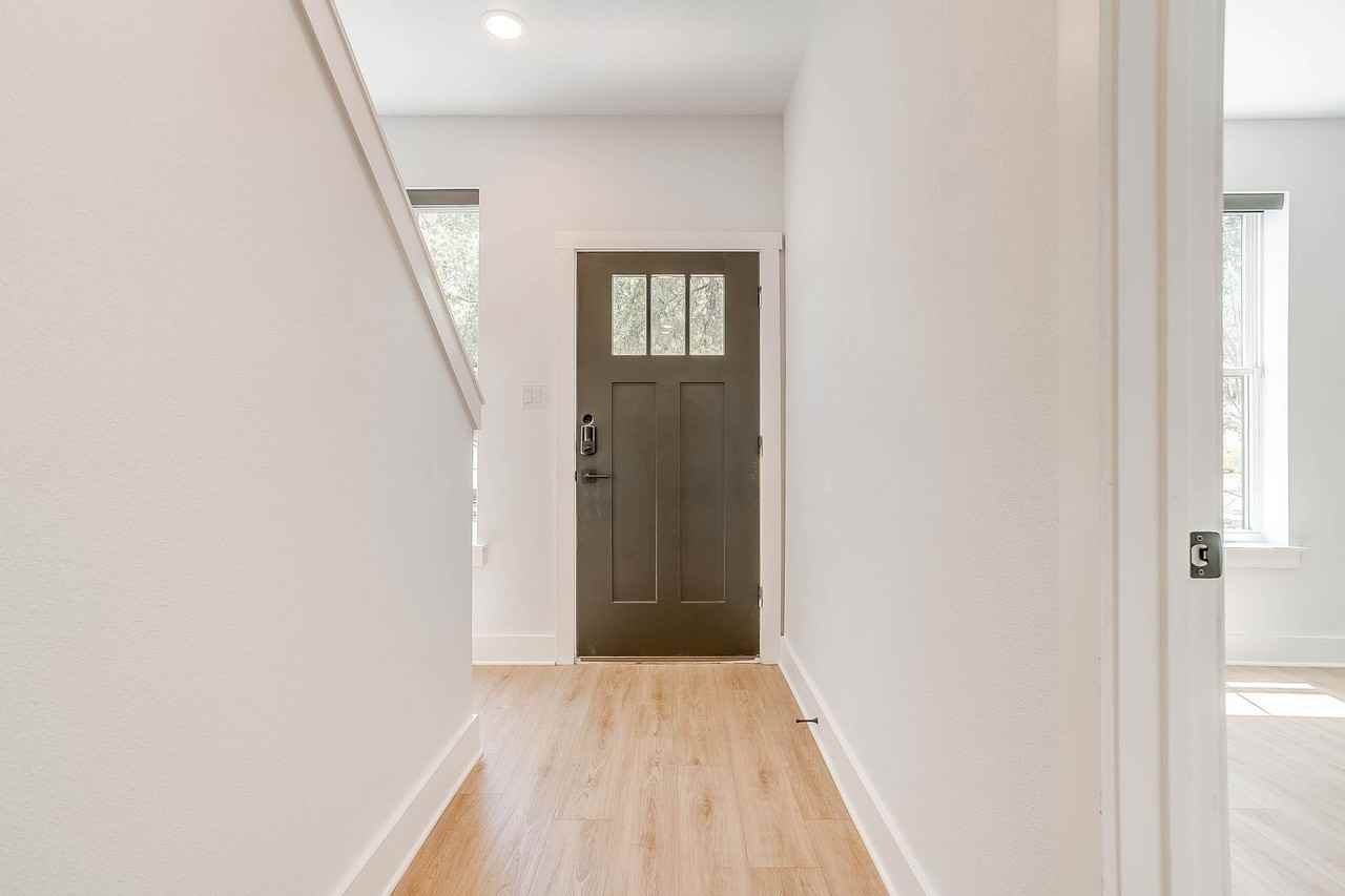 3550 Dryden Rd - Photo 5 of 42