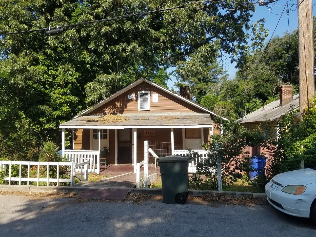 1215 King St - Photo 2 of 13