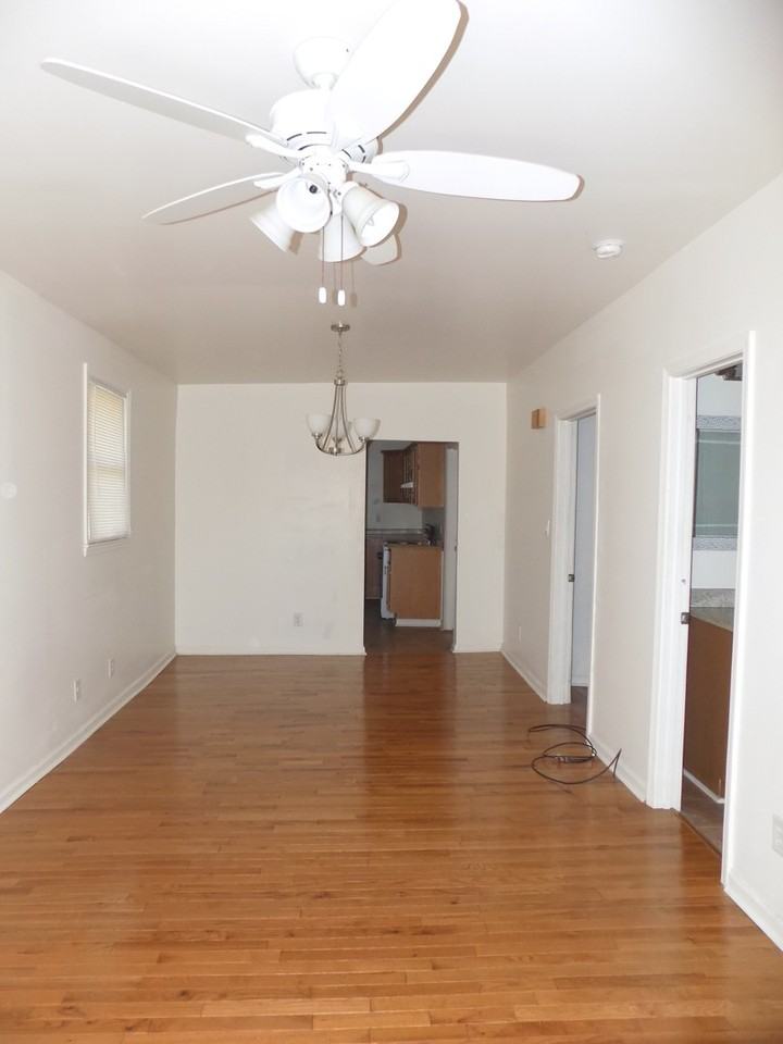 2347 Stark St - Photo 2 of 14