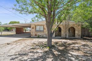 featured image of 1007 E 2nd St