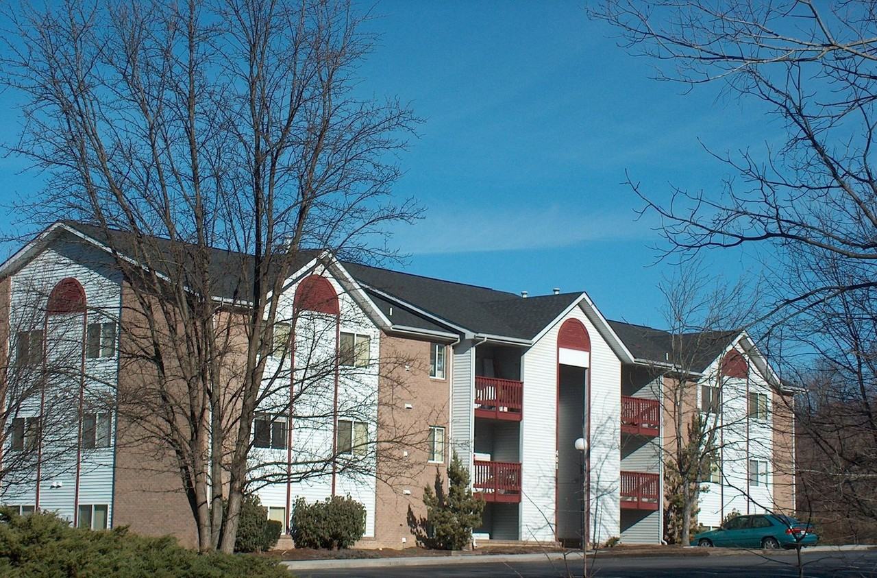 401 Berryfield Ln Apt F #Apt F