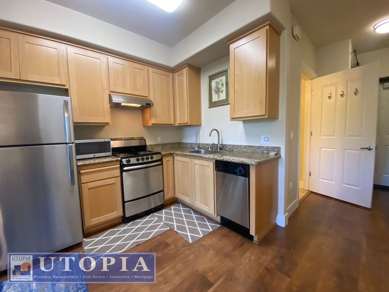 224 Laurel St #A204 - Photo 2 of 25