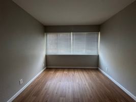 featured image of 2121 Whitman Way