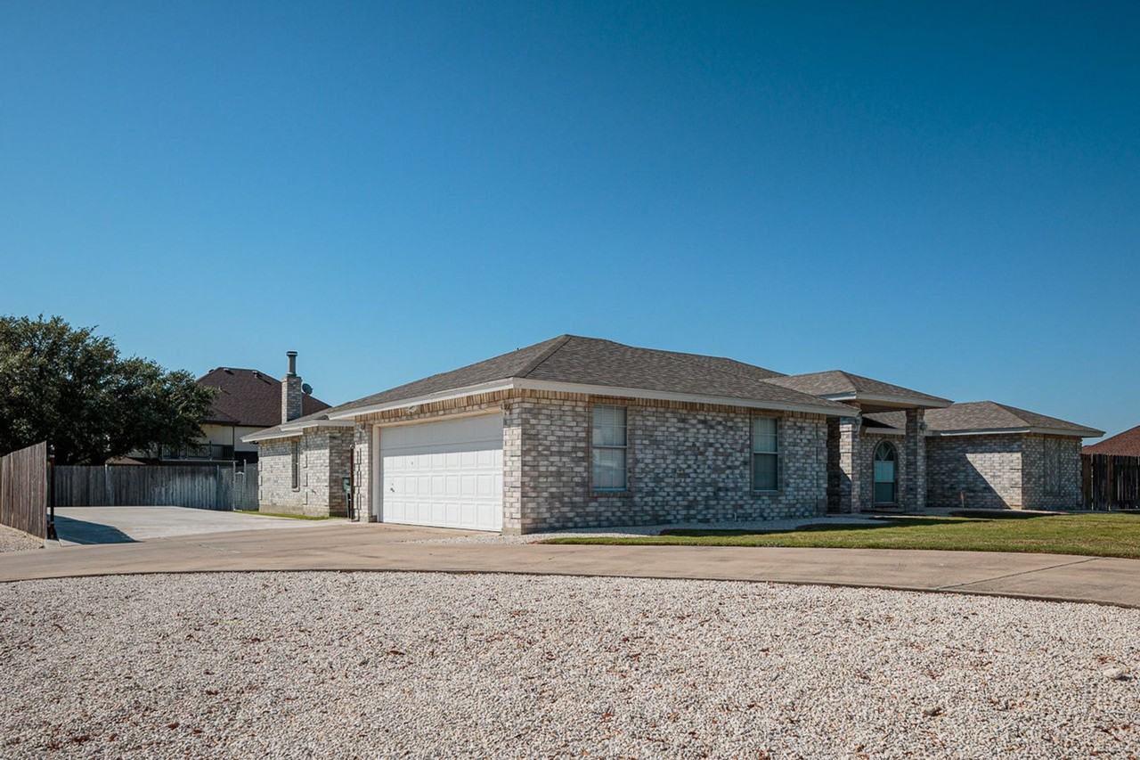 107 Timber Rock Dr - Photo 2 of 19