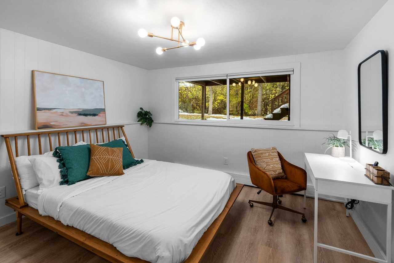 409 N 21st Ave - Photo 3 of 50