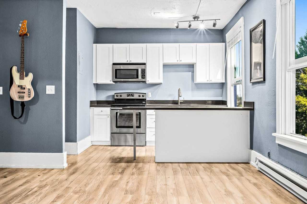 Madison View Apartments - Photo 3 of 10