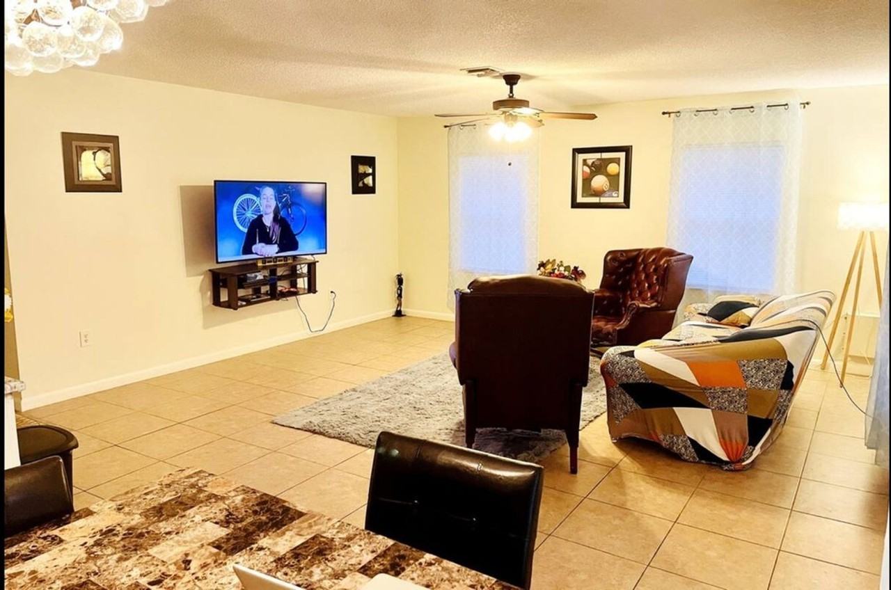 1550 21st St - Photo 2 of 16