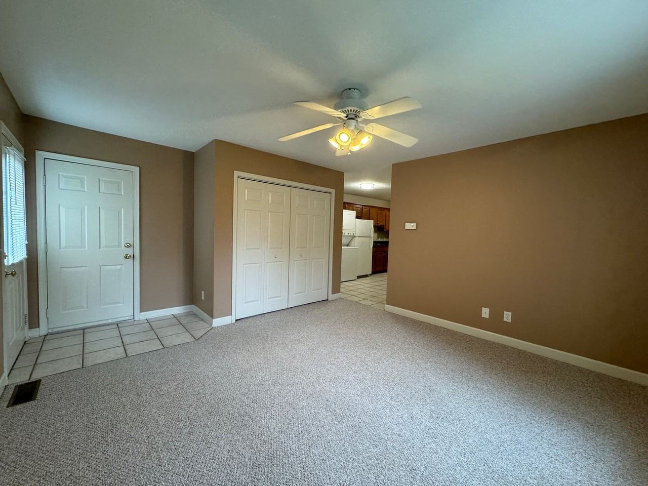 1868A Park Rd - Photo 5 of 13