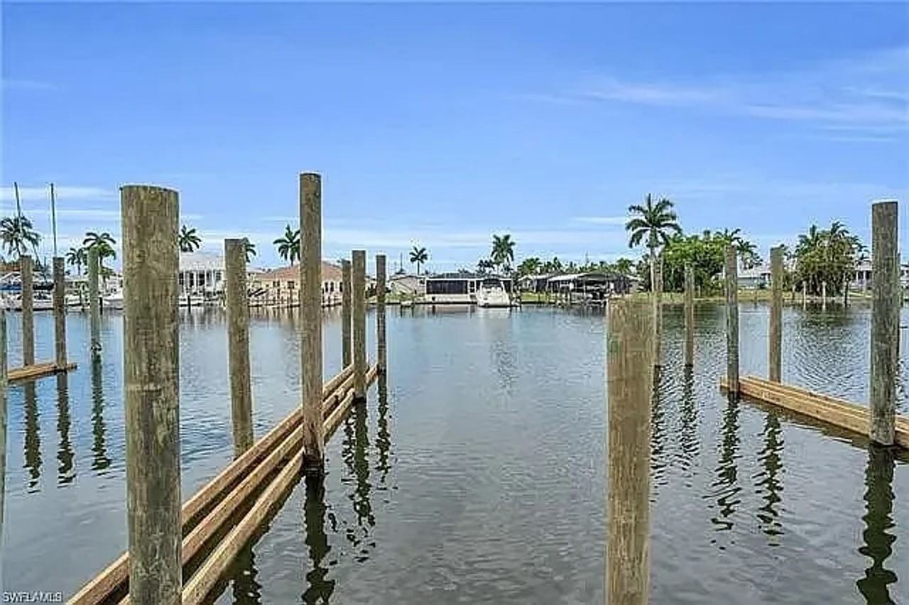 18010 San Carlos Blvd - Photo 3 of 21