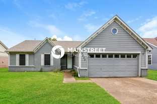 2432 Country Trail Dr - Photo 1 of 1