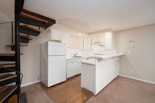 8103 Ne 13th Ave #8103H - Photo 1 of 1