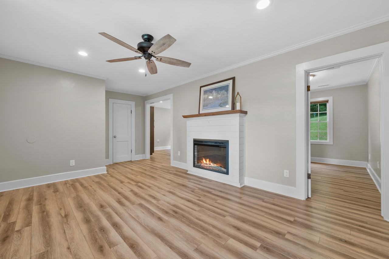 124 Old Sawmill Rd #NA - Photo 6 of 19