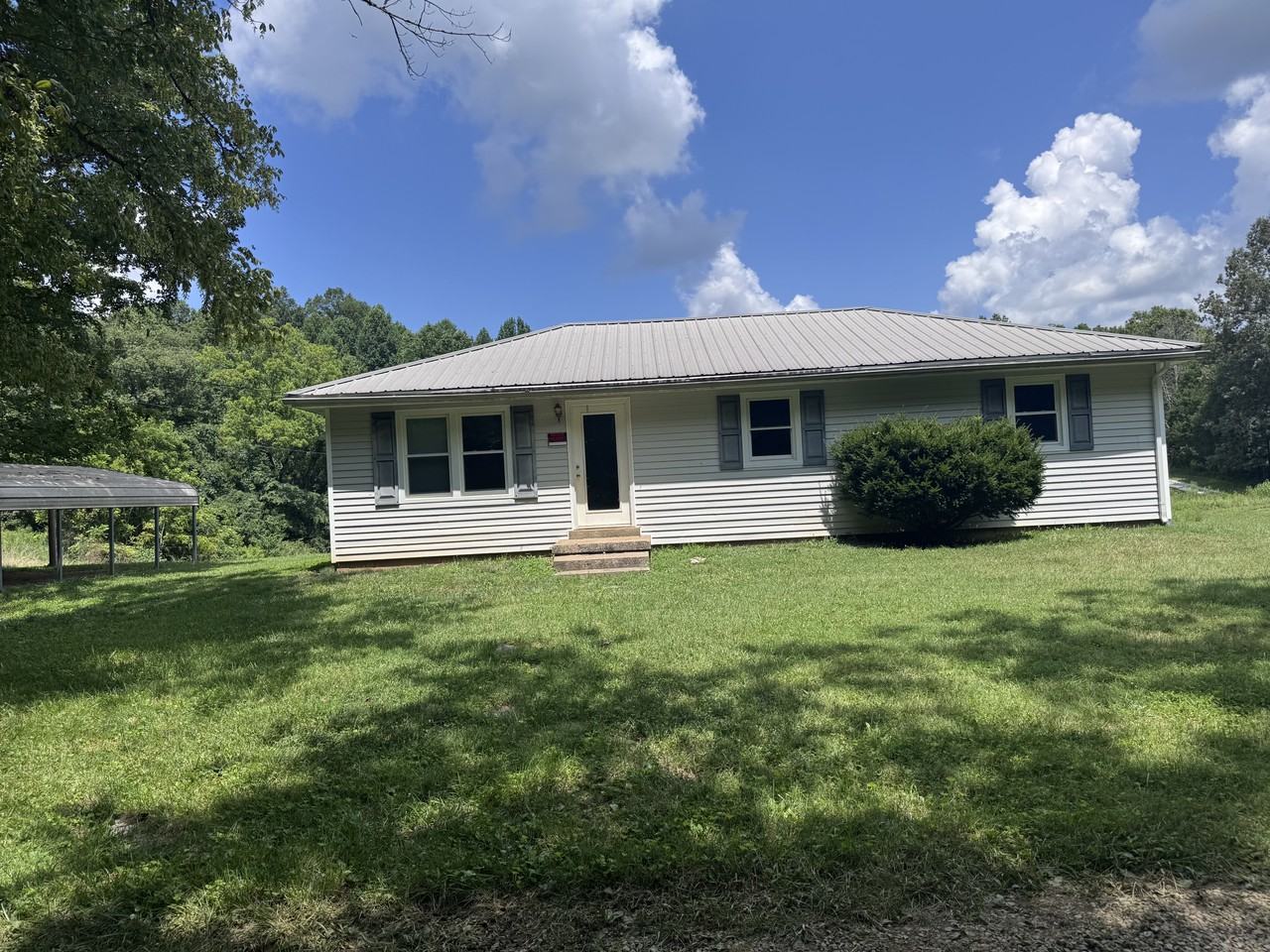 350 Tanyard Hollow Rd #NA - Photo 2 of 6