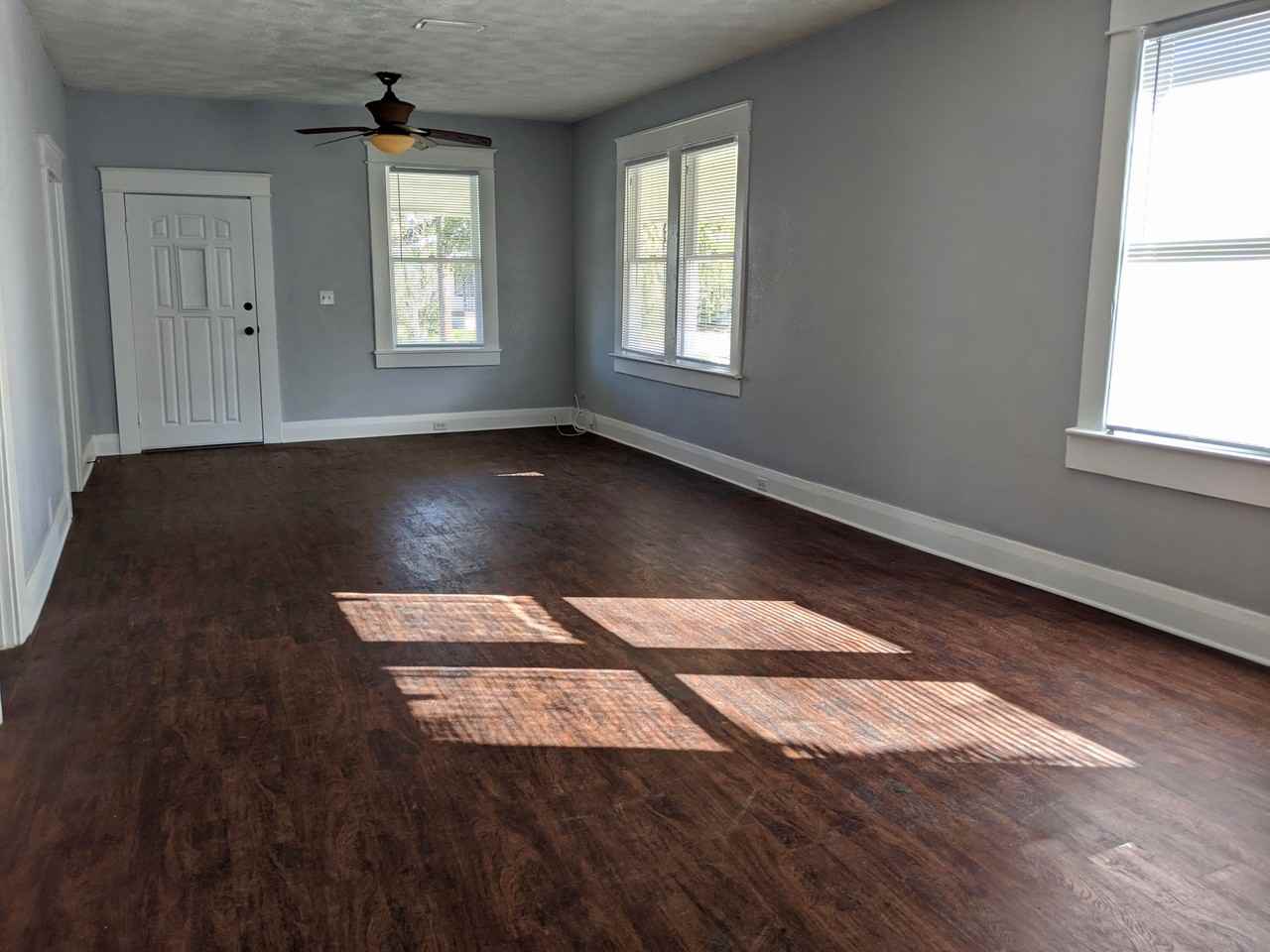 3514 N 11th St #NA - Photo 2 of 11