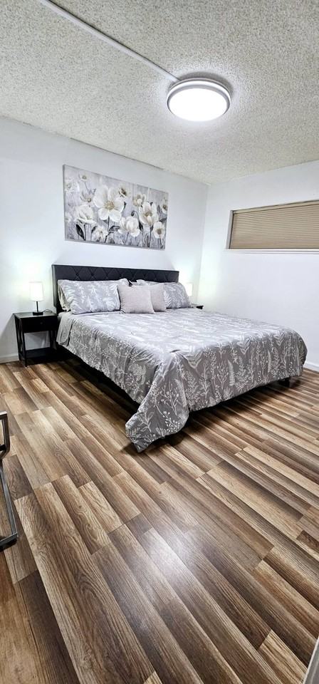 1168 Herbert Ave #B - Photo 4 of 17