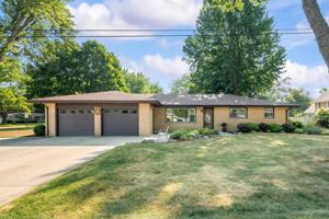 featured image of 1686 N Teakwood Dr #NA