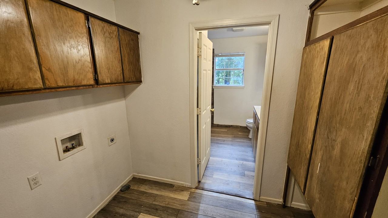 1003 E Oakland St #NA - Photo 7 of 14