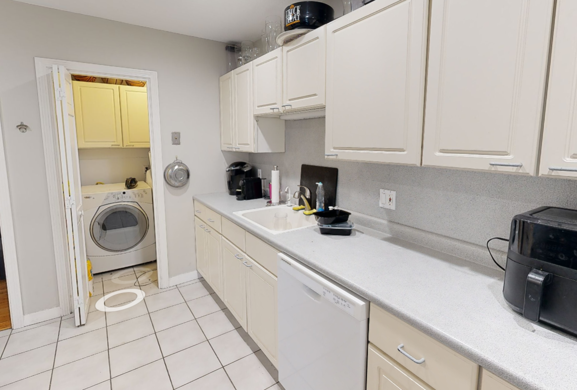 11 Beacon St #3 - Photo 5 of 13