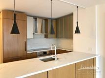 E 54th St #6C - Photo 1 of 1