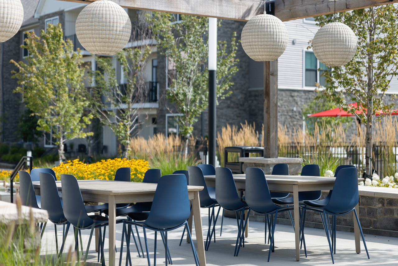 Parkview at Spring Hill Apartments - Photo 6 of 50