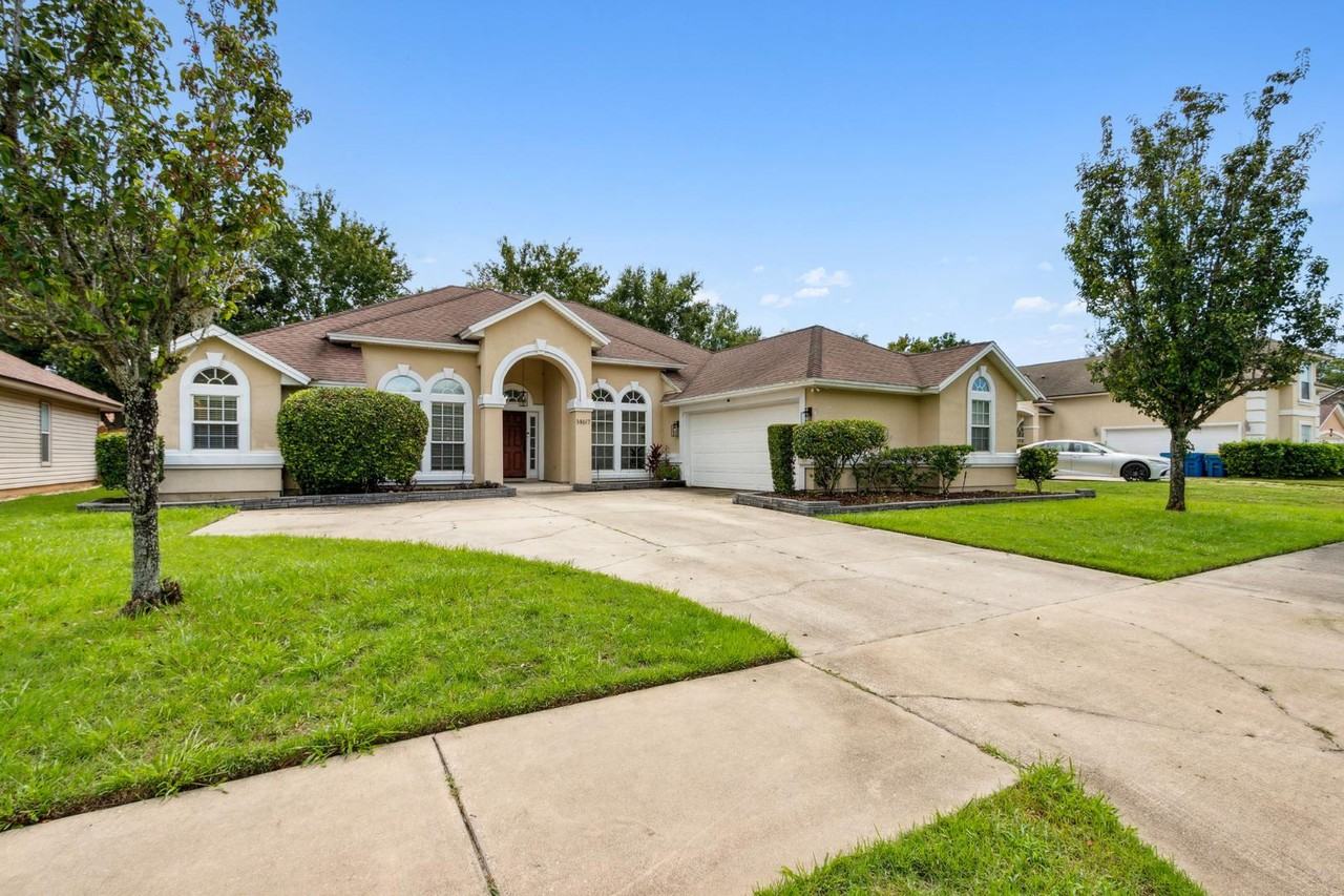 14617 Zachary Dr E - Photo 5 of 20