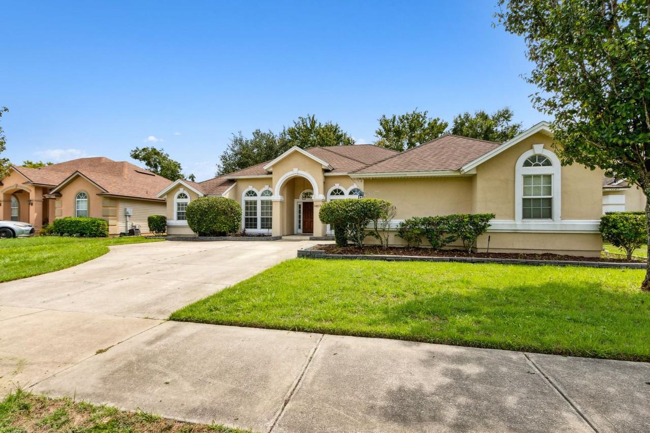 14617 Zachary Dr E - Photo 7 of 20