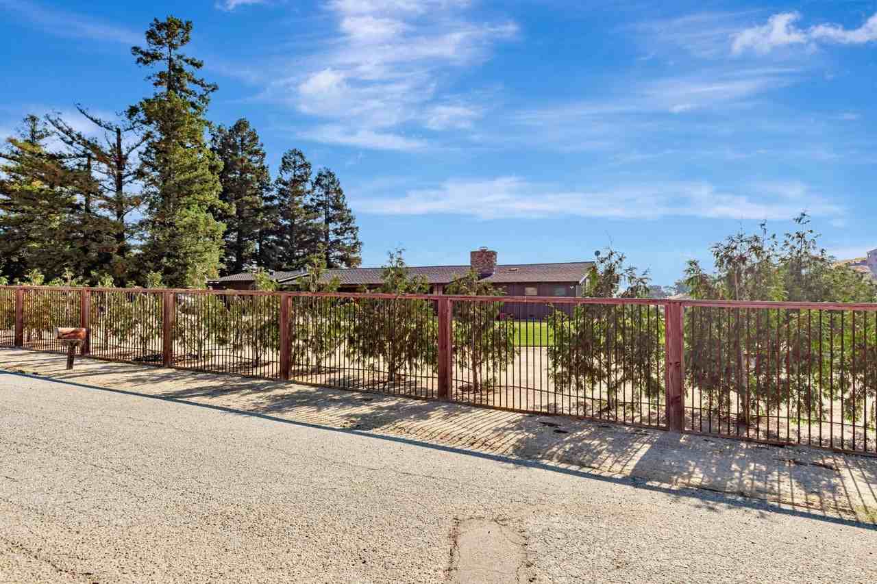 9270 Linda Vista Ln - Photo 7 of 20