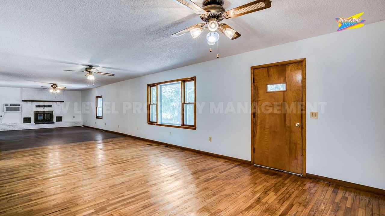 10509 Sw Us Highway 54 - Photo 4 of 20