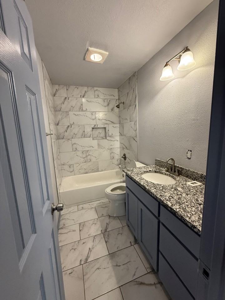 2604 E Cornell St - Photo 2 of 18