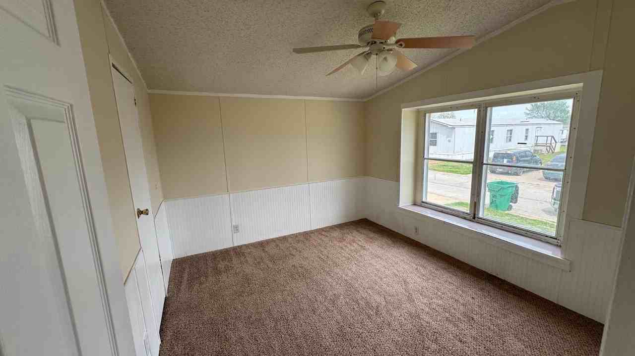 157 Guadalupe St - Photo 4 of 7