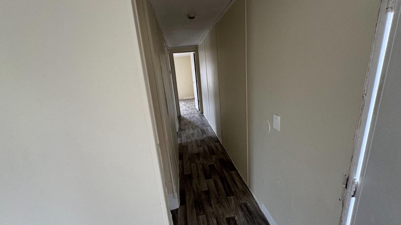 161 Guadalupe St - Photo 5 of 6