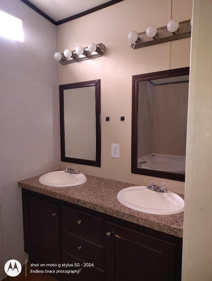 Interstate Highway 69 Access Rd - Photo 6 of 10