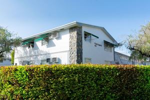 featured image of 4350 Nw 10th St