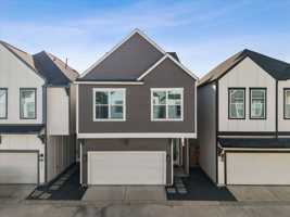 featured image of 8411 Berry Brush Ln