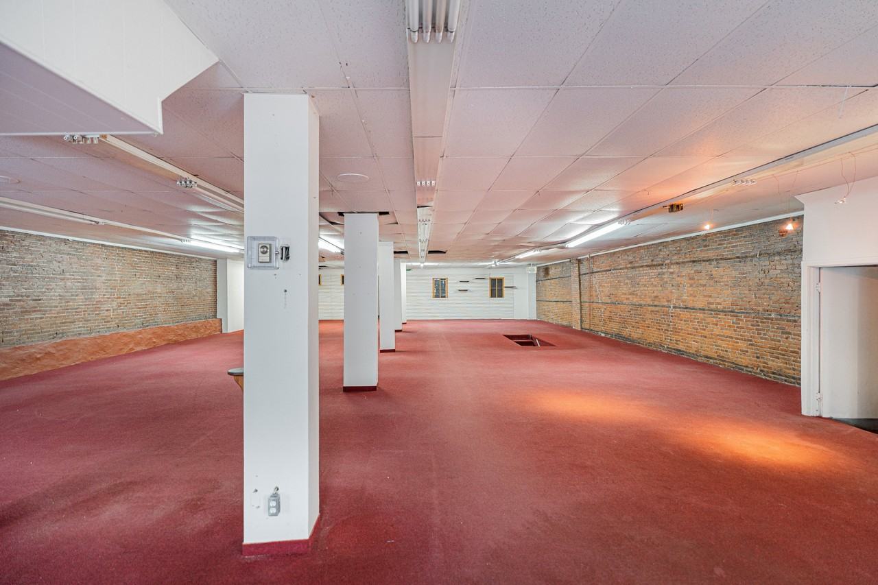 Rue Sainte-Catherine Est #3687CM - Photo 3 of 10