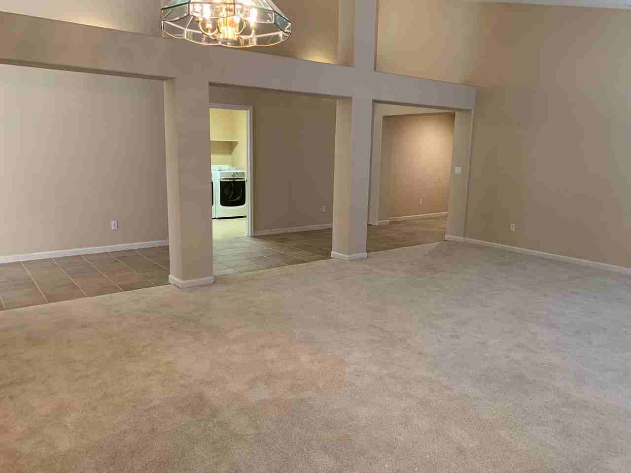 4518 Avondale Cir - Photo 5 of 44