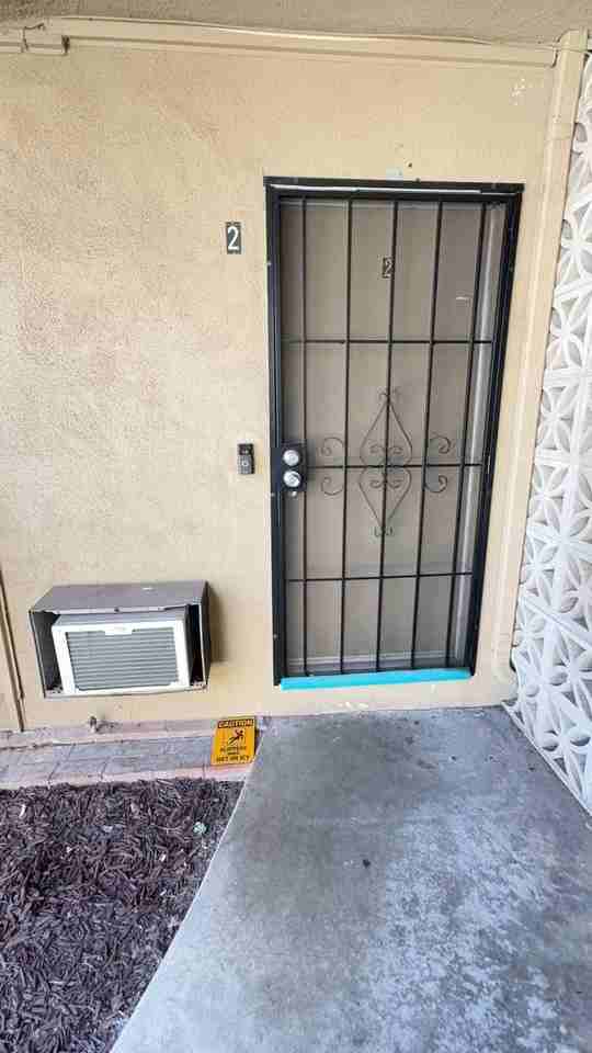 225 W. Palmetto Dr - Photo 7 of 29