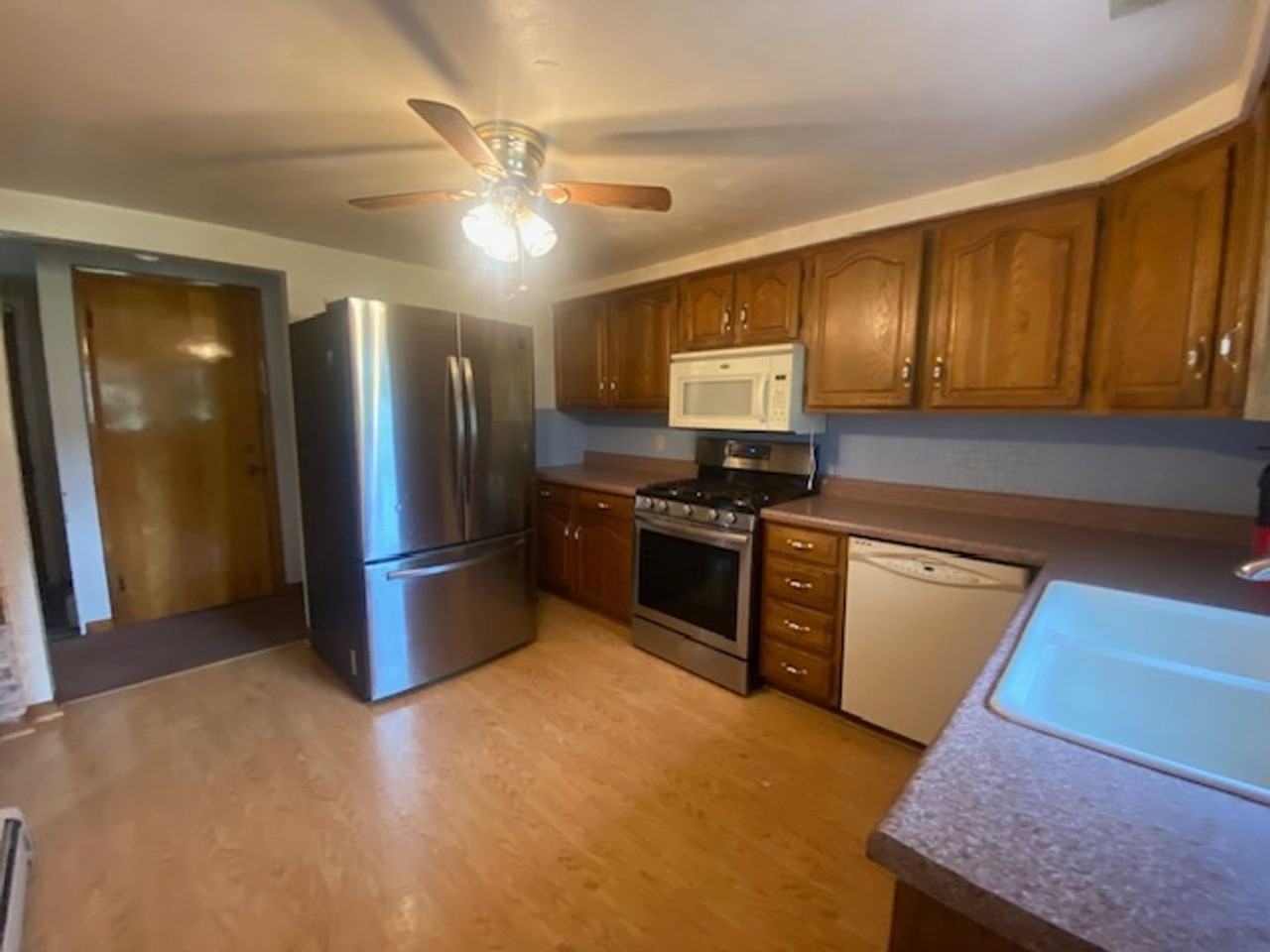 213 Sunapee Dr - Photo 5 of 18