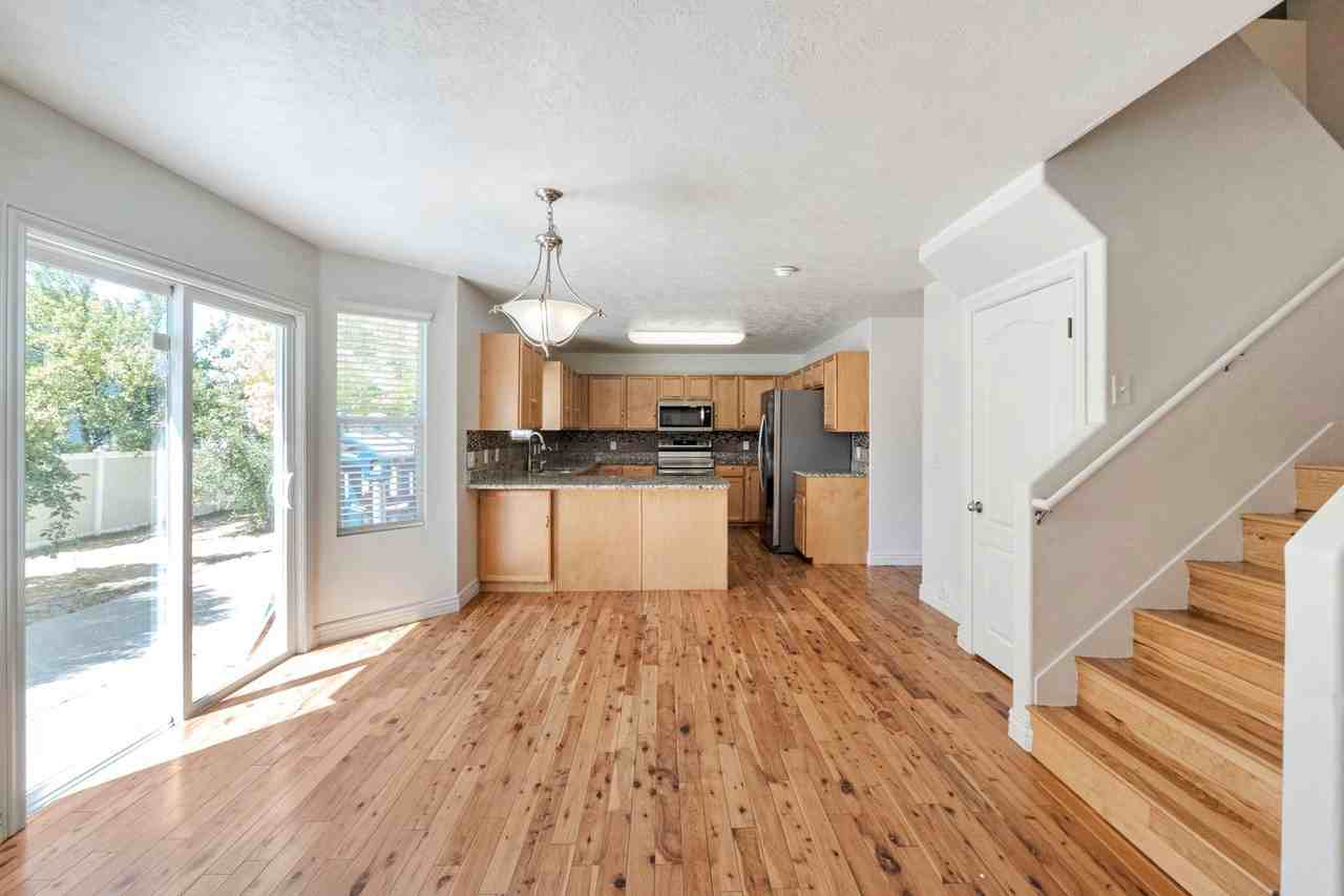 503 N 850 W - Photo 5 of 34