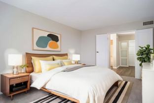 321 East Fairview Avenue - Photo 1 of 1