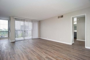 321 E Fairview Ave - Photo 1 of 1