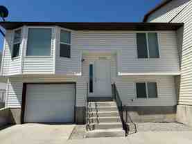 9030 S Kenyon Cir - Photo 1 of 1