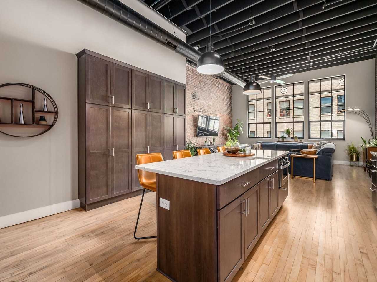 45 N Pearl St - Photo 2 of 23