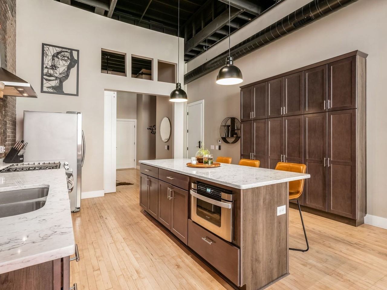 45 N Pearl St - Photo 5 of 23