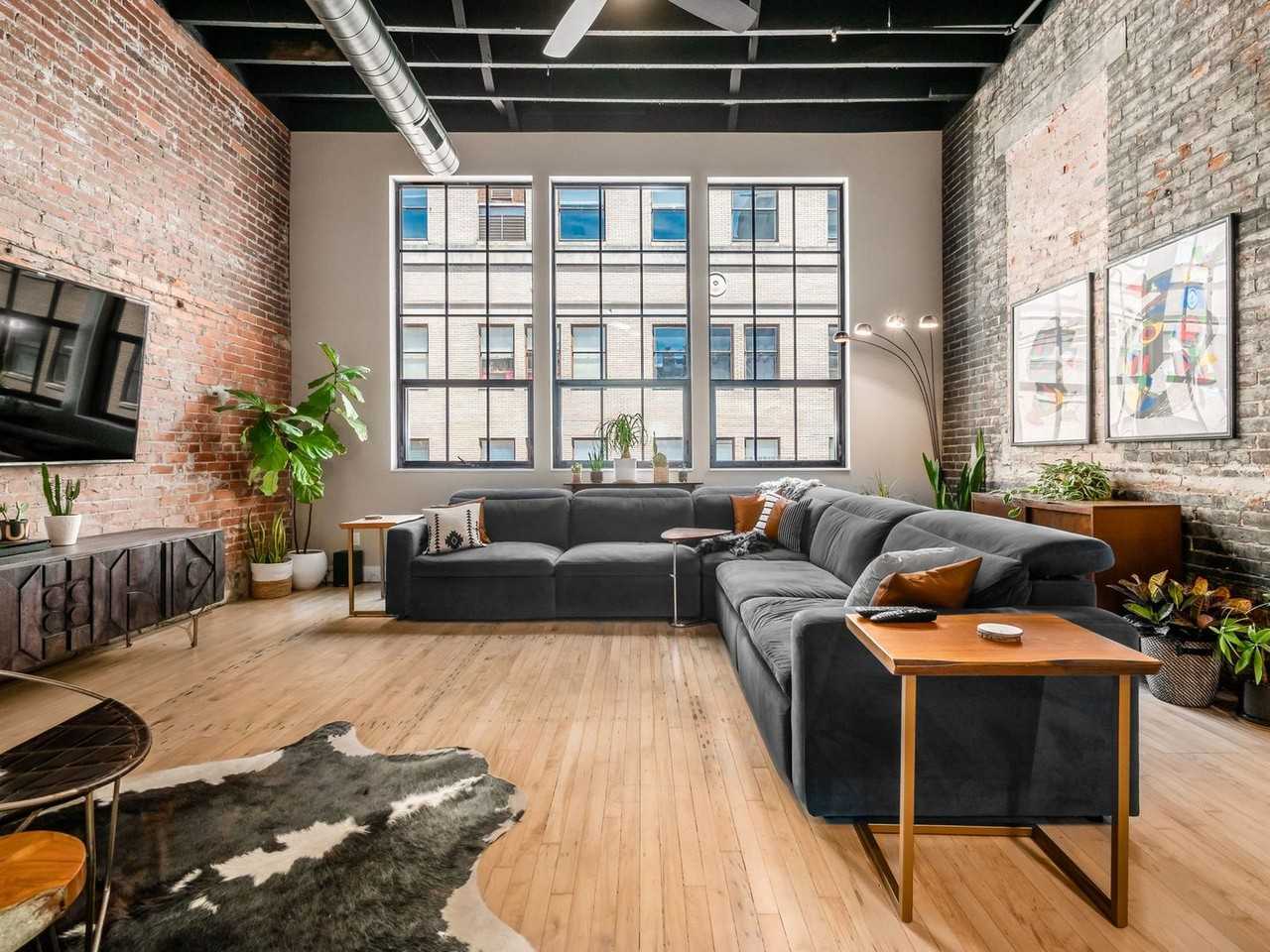 45 N Pearl St - Photo 7 of 23