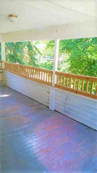 208 E Russell St - Photo 5 of 15
