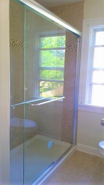 208 E Russell St - Photo 7 of 15