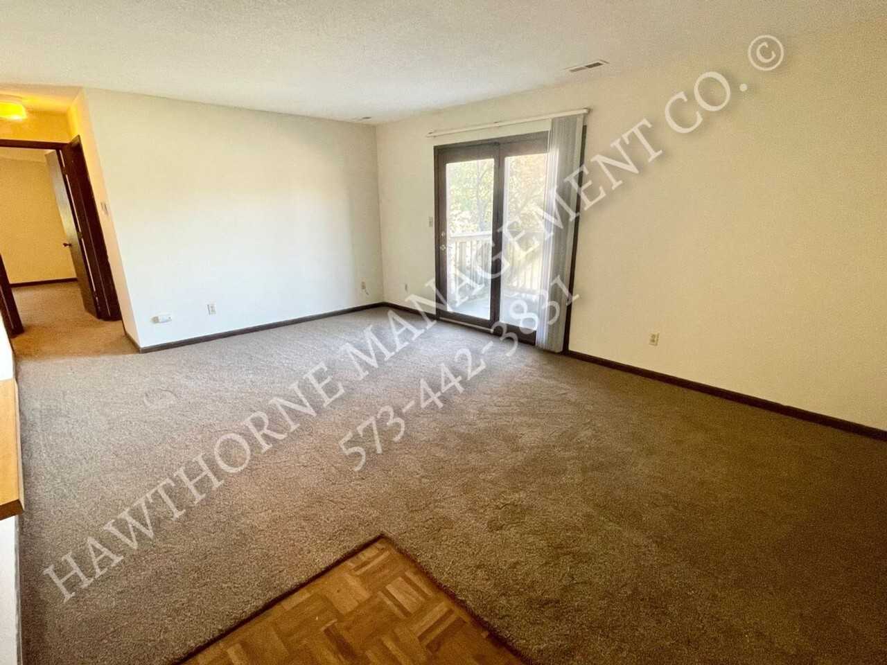 505 Columbia Dr Apt H - Photo 4 of 16