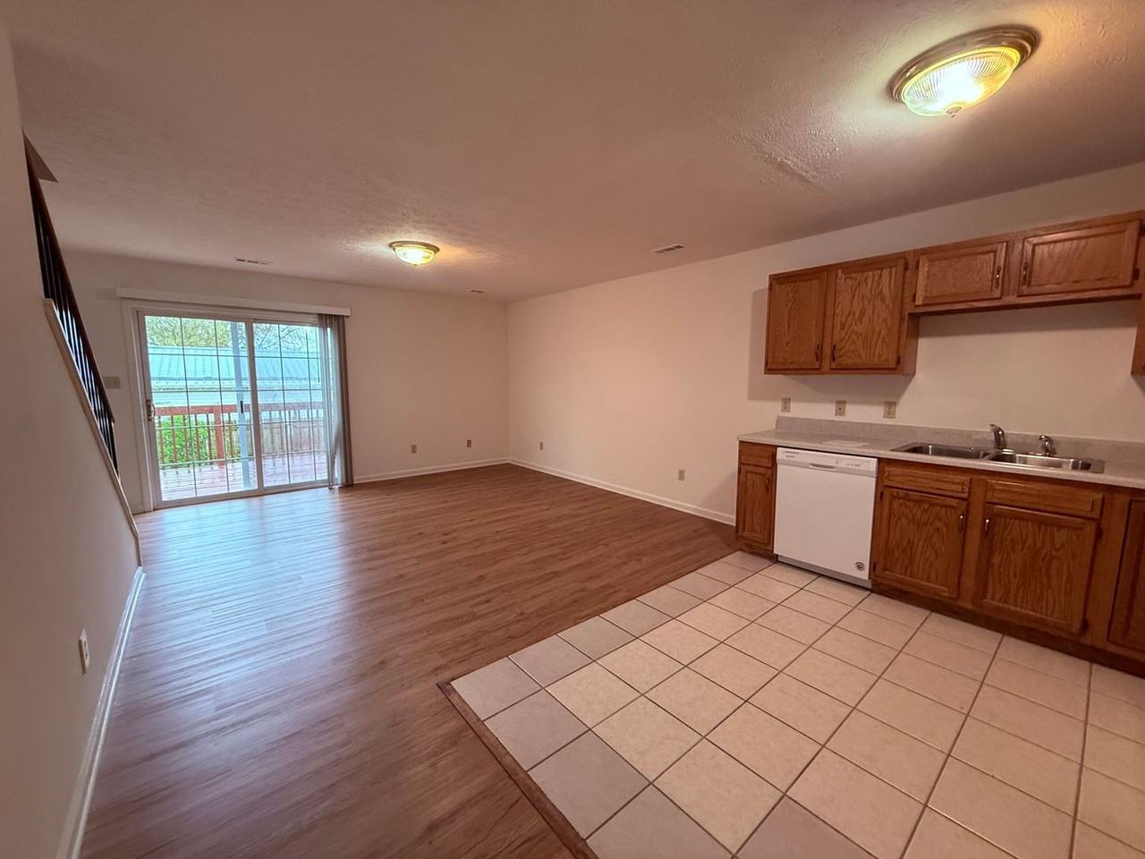 65 Majestic Dr - Photo 6 of 12