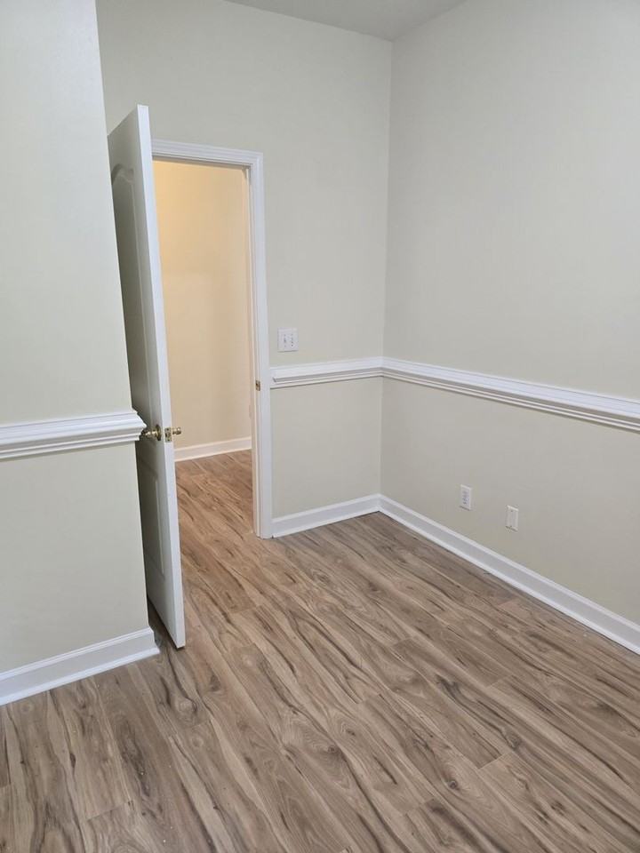 14022 Garden District Row - Photo 4 of 25